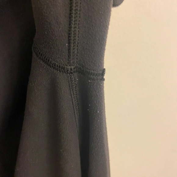 Lululemon Run Long Sleeve Reflective Cuffins Black Size Small - Picture 4 of 6